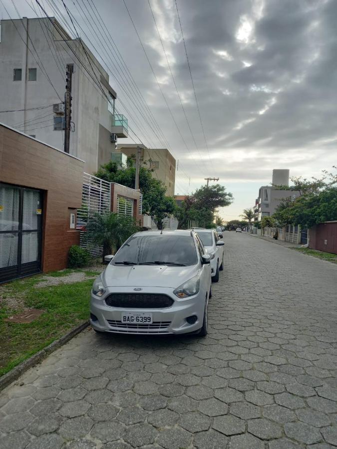 Suítes Itaigara a 80 metros da praia do Mariscal Bombinhas Exterior foto